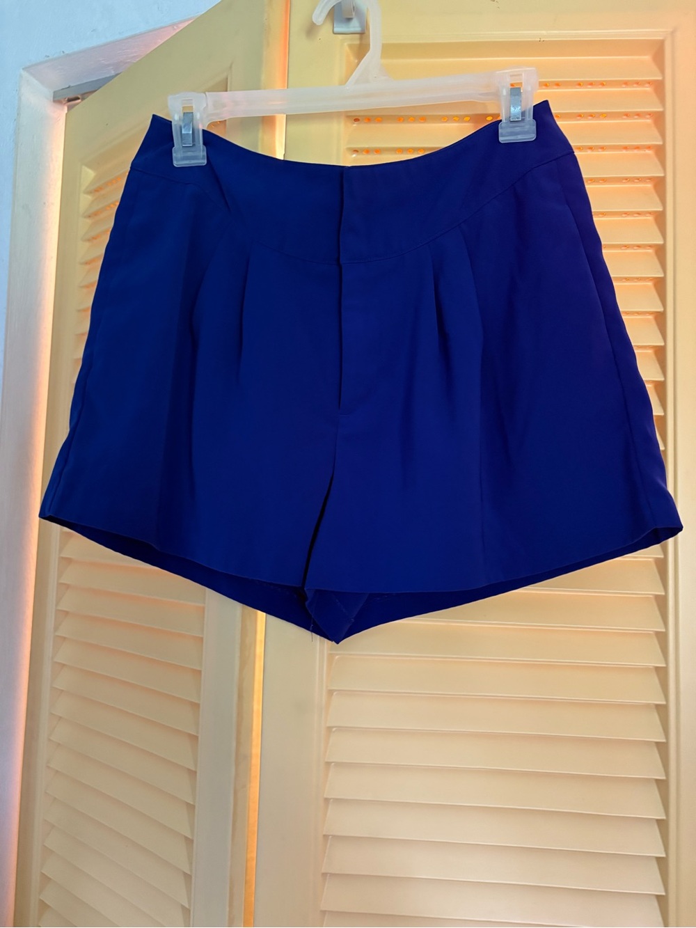 Jennifer Lopez Cobalt Blue Pleated Skort Shorts - Picture 1 of 3